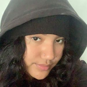 Meet your Posher, Gladys